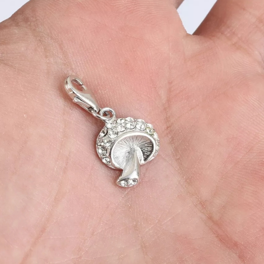 Sterling silver &white Topaz mushroom charm - Picture 4 of 4